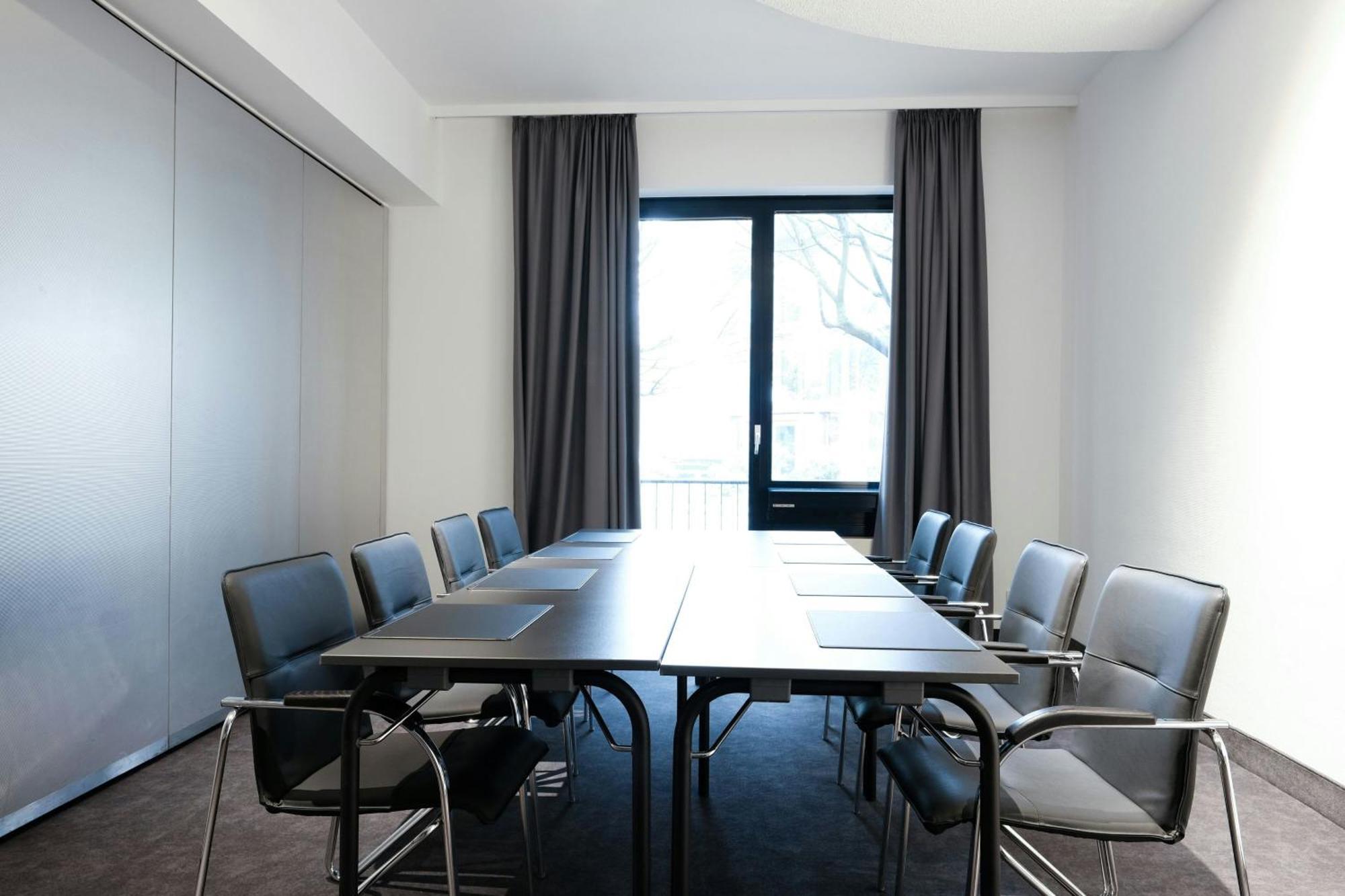Four Ratingen Dusseldorf Airport Hotel Ngoại thất bức ảnh