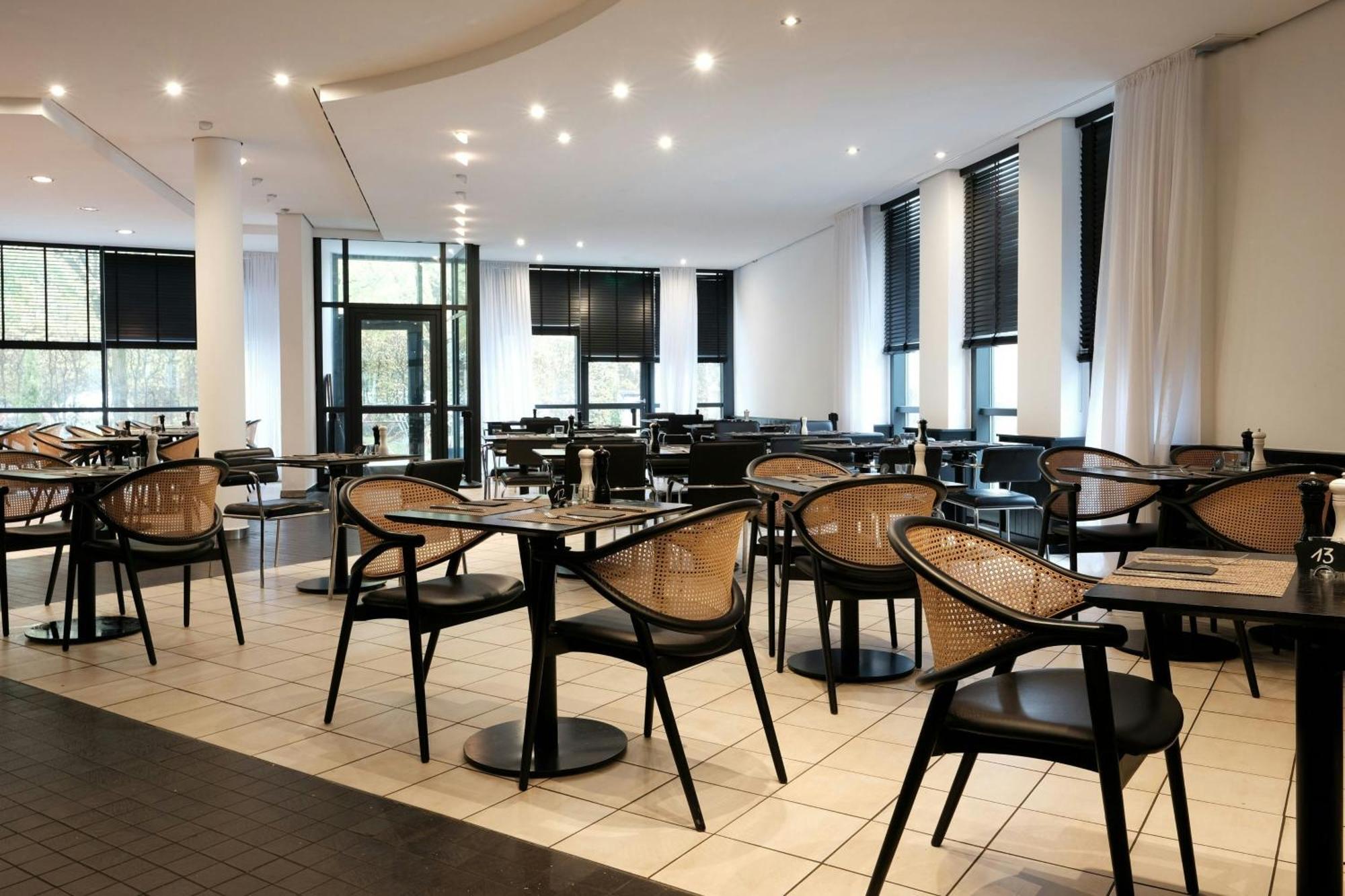 Four Ratingen Dusseldorf Airport Hotel Ngoại thất bức ảnh