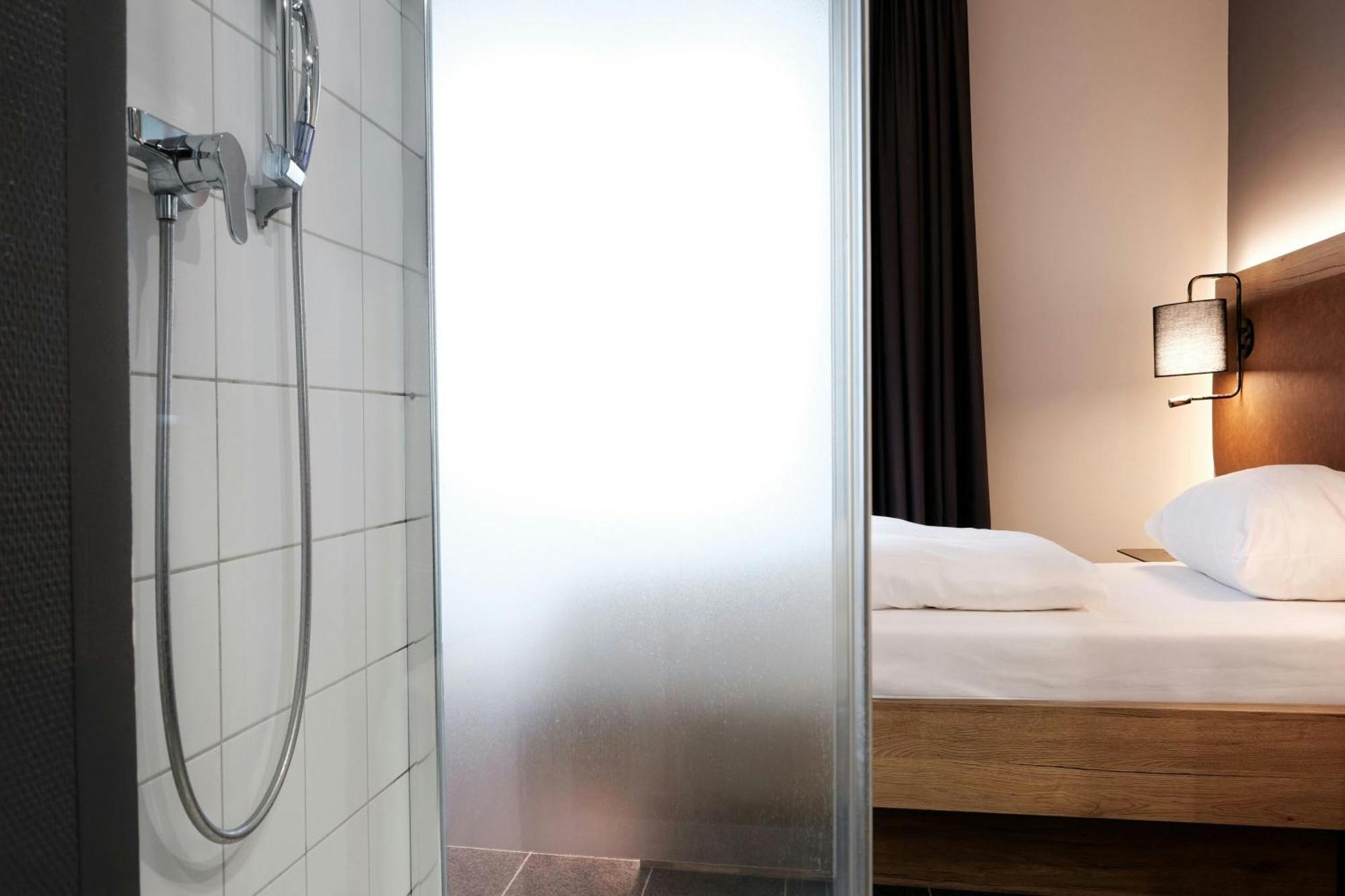 Four Ratingen Dusseldorf Airport Hotel Ngoại thất bức ảnh