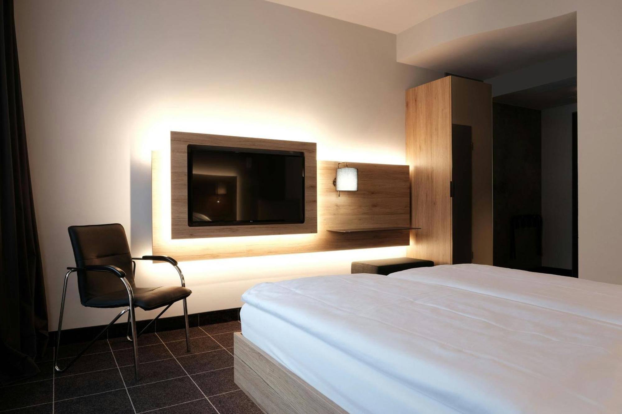 Four Ratingen Dusseldorf Airport Hotel Ngoại thất bức ảnh