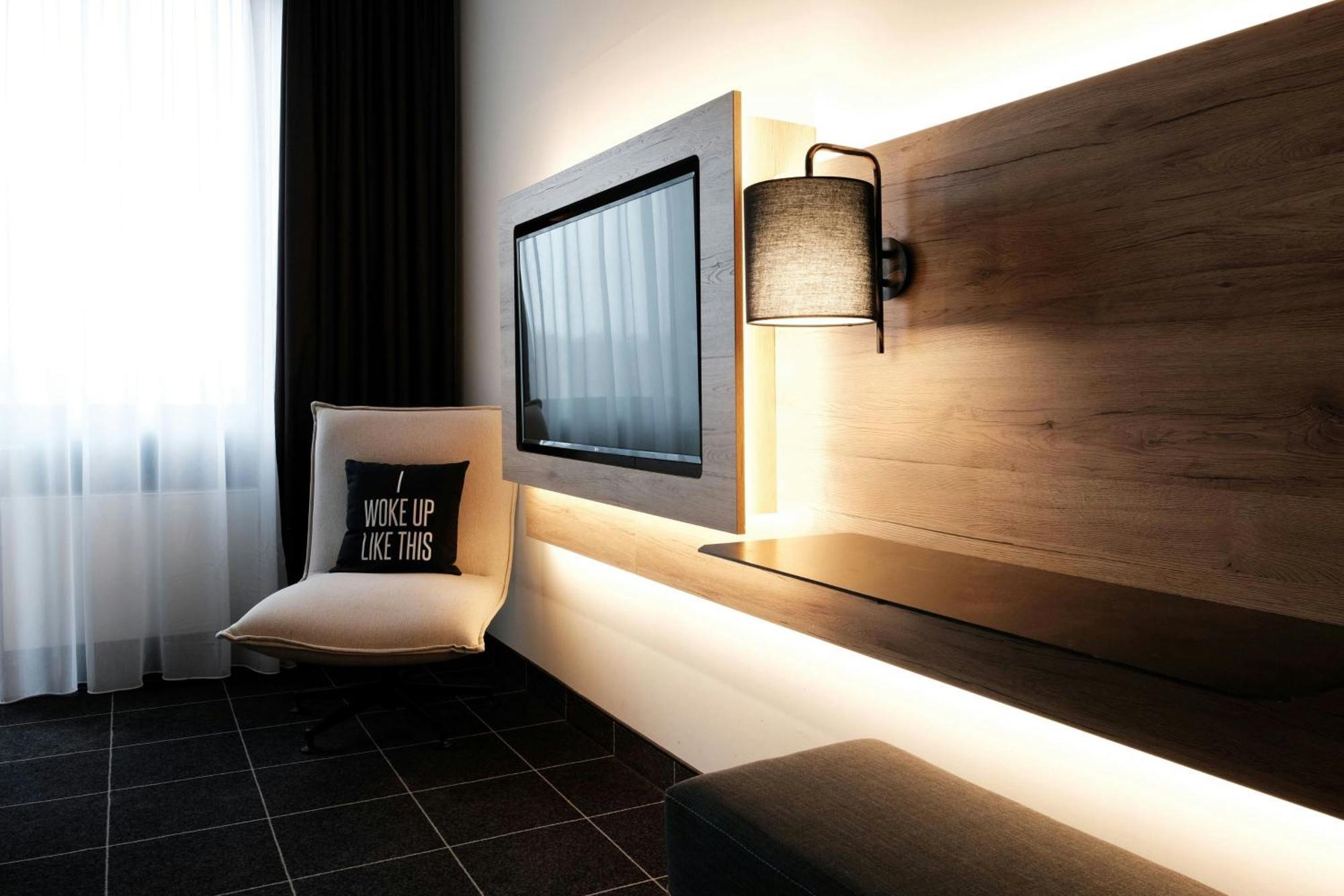 Four Ratingen Dusseldorf Airport Hotel Ngoại thất bức ảnh