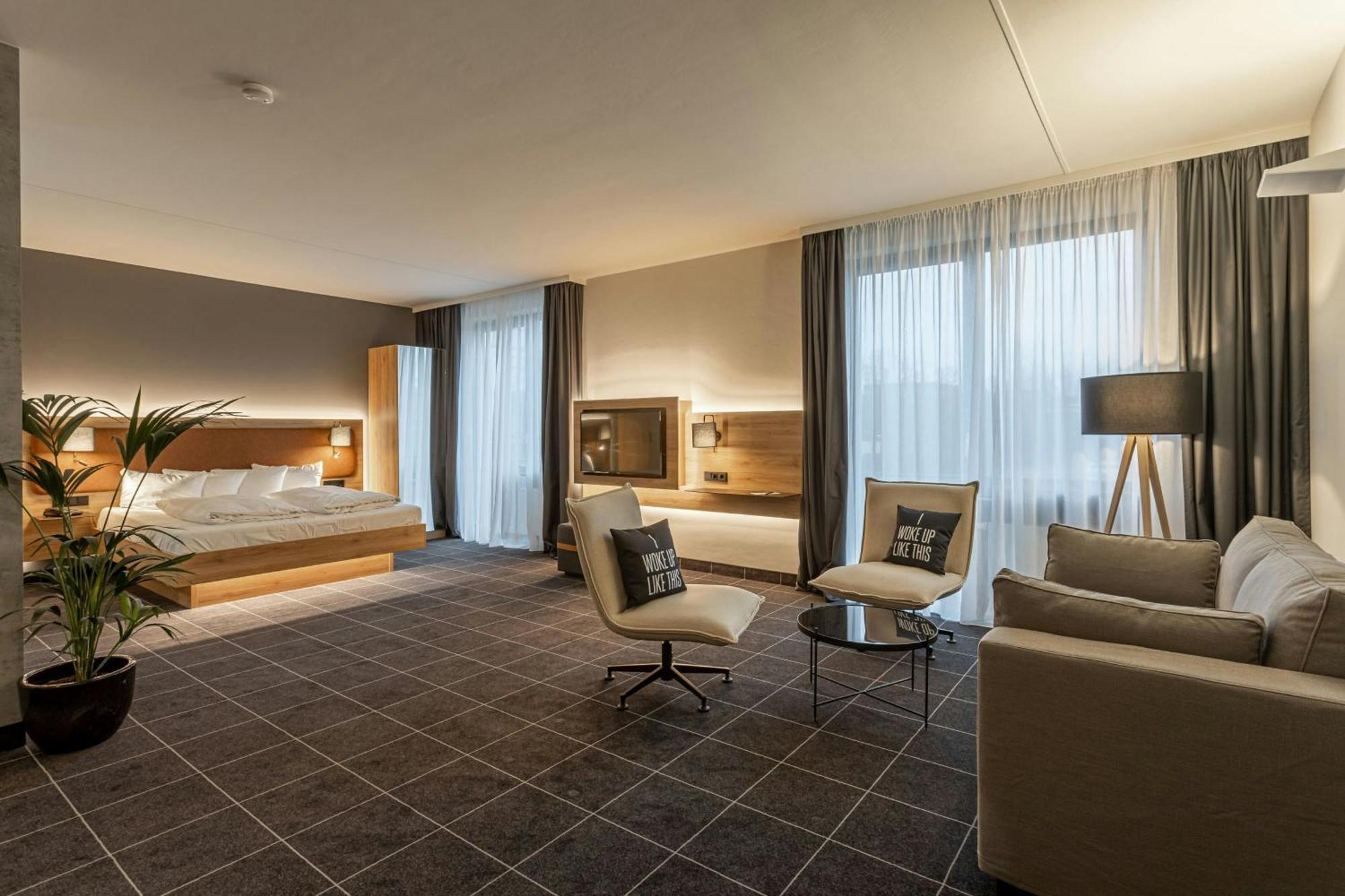 Four Ratingen Dusseldorf Airport Hotel Ngoại thất bức ảnh